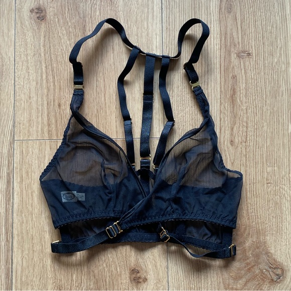 Bordelle Luxury Lingerie Set - Art Deco Mesh Wrap Bra, Bondage Belle Peep Briefs - Picture 6 of 9